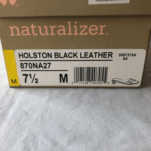 Naturalizer Holston Black Leather Sandal - Picture 9 of 9